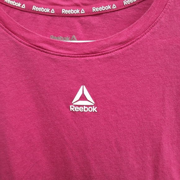 Reebok Pink Short Sleeve Tee Vibrant Style - Picture 11 of 11